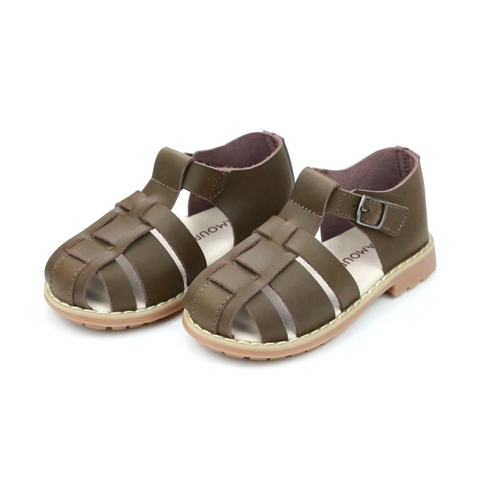 Sure! Heres an optimized title with descriptive modifiers:

Aiden Leather Fisherman Sandals - Comfortable Mens Summer Outdoor Footwear

Let me know if you need any further modifications!