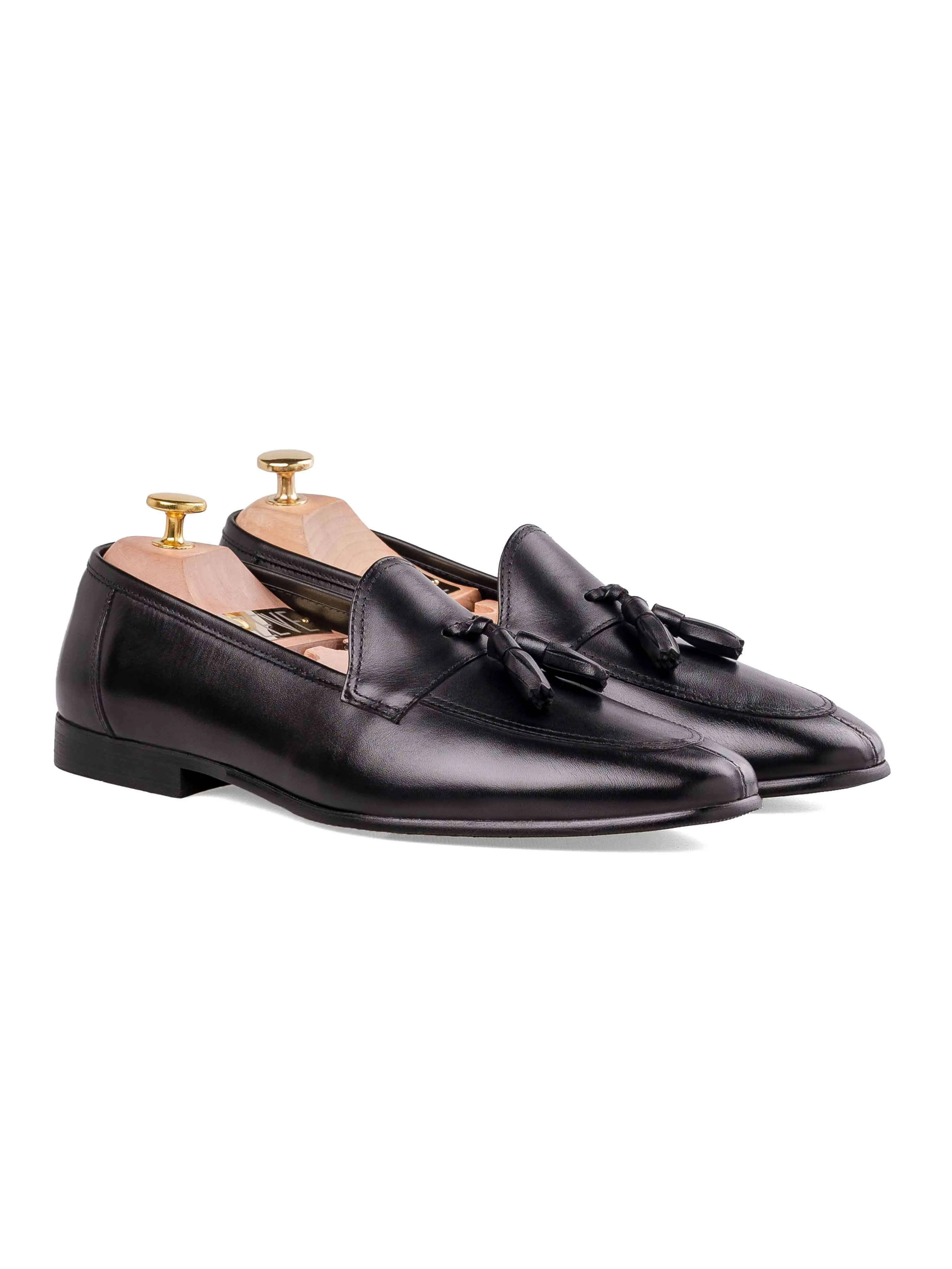 Aiden Tassel Loafer - Solid Black