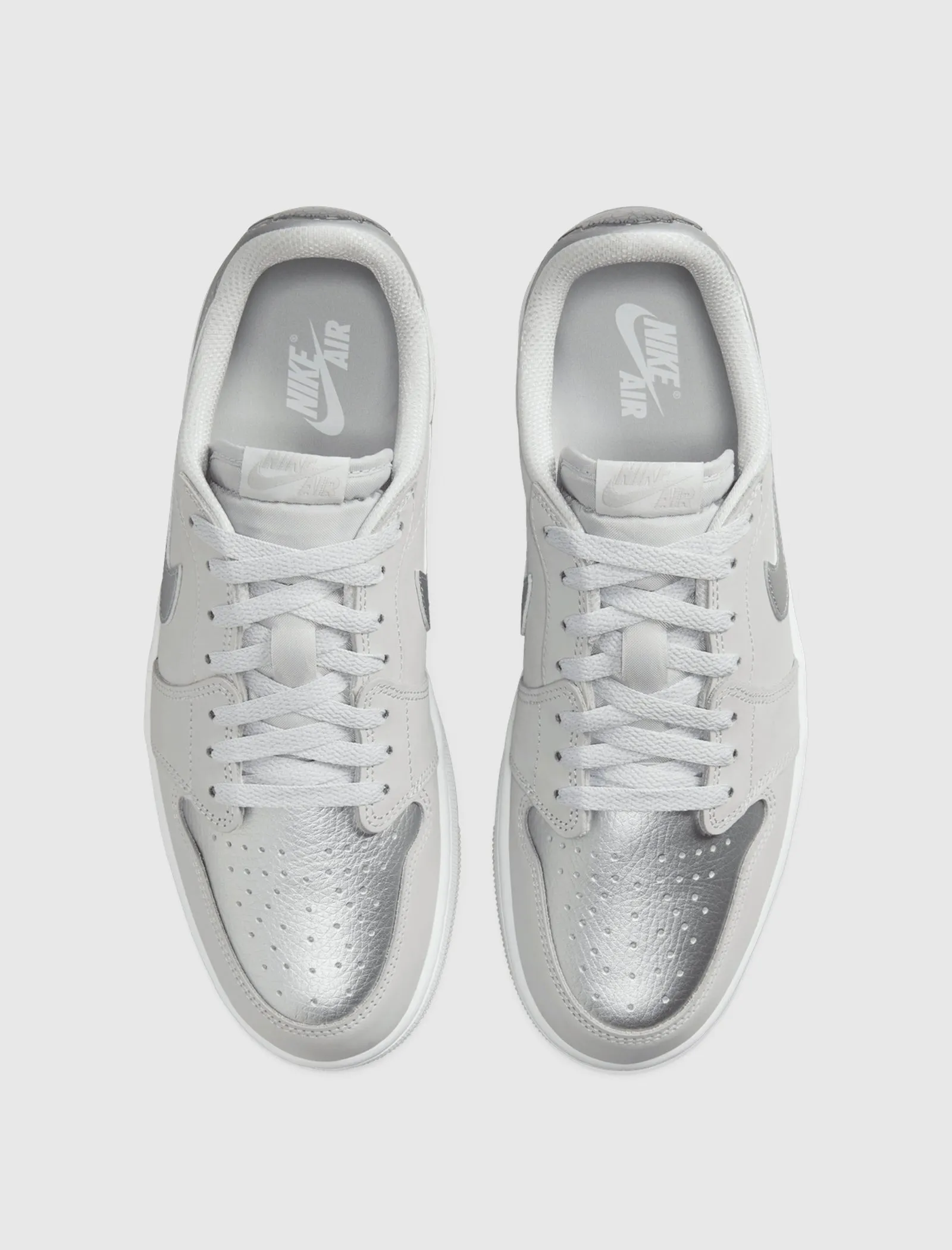 AIR JORDAN 1 LOW OG "METALLIC SILVER"