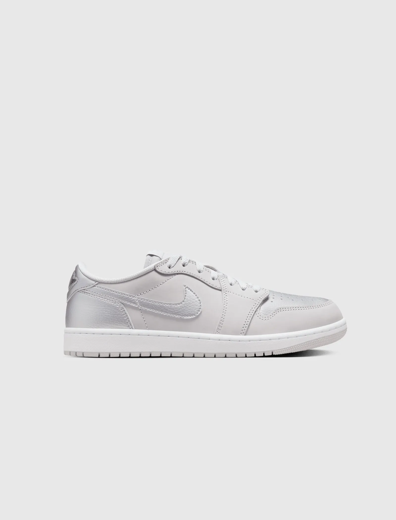 AIR JORDAN 1 LOW OG "METALLIC SILVER"