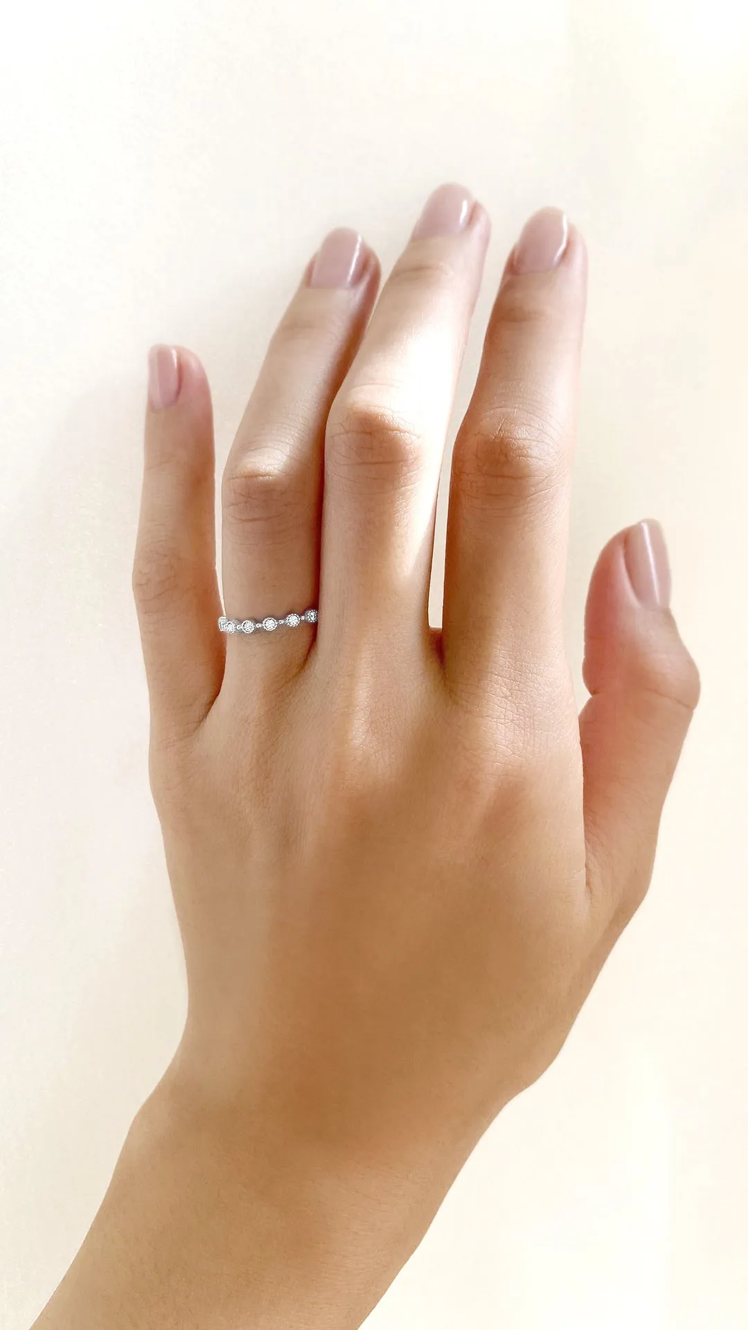 Betsy Ring 9K White Gold