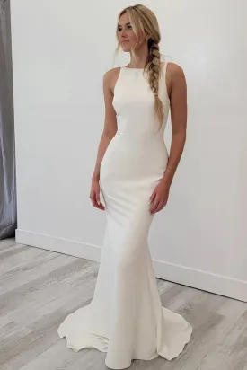 Elegant Mermaid Scoop Neck Wedding Dresses N115