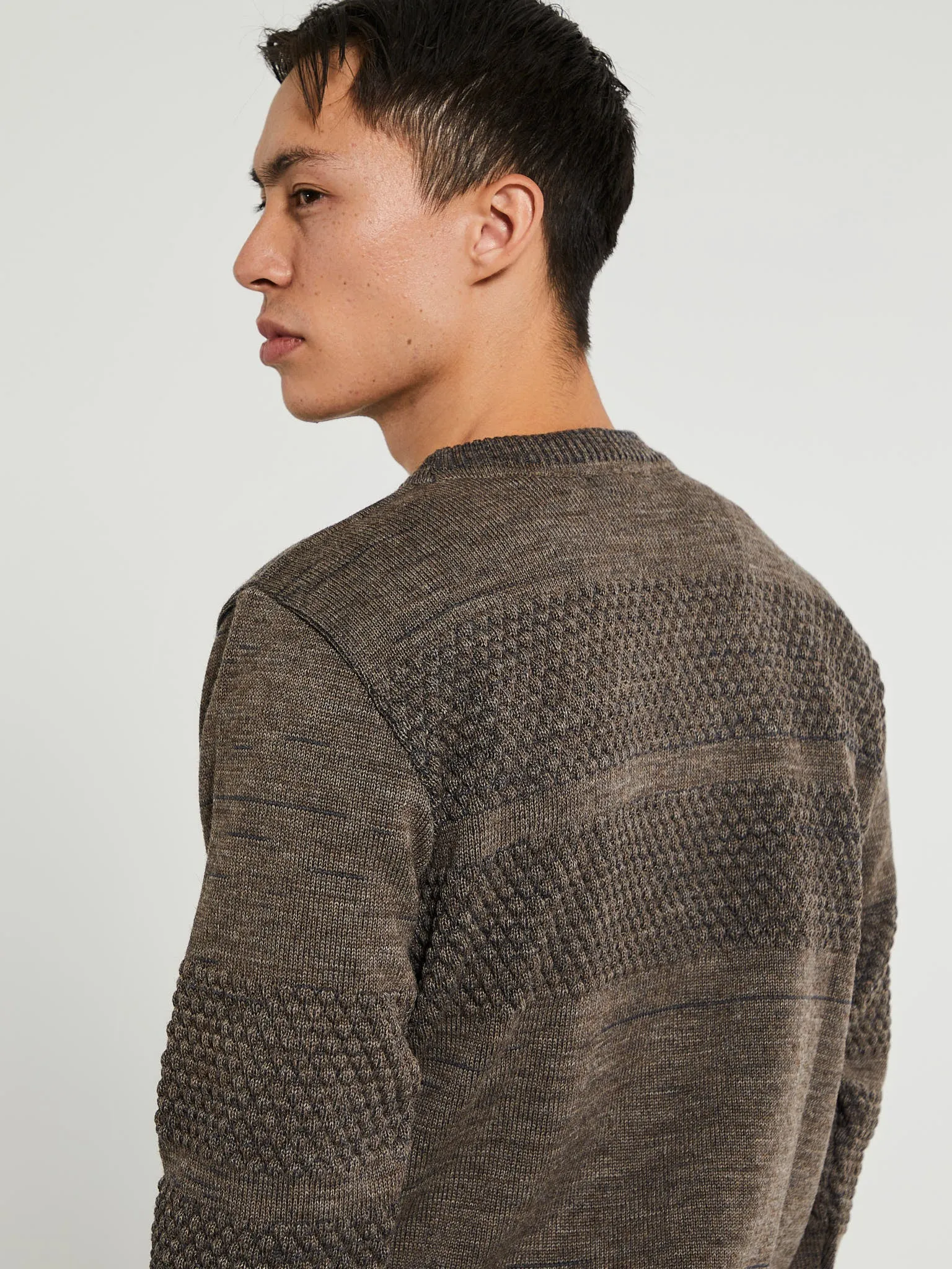 Fisherman II Crewneck Sweater in Terra Brown