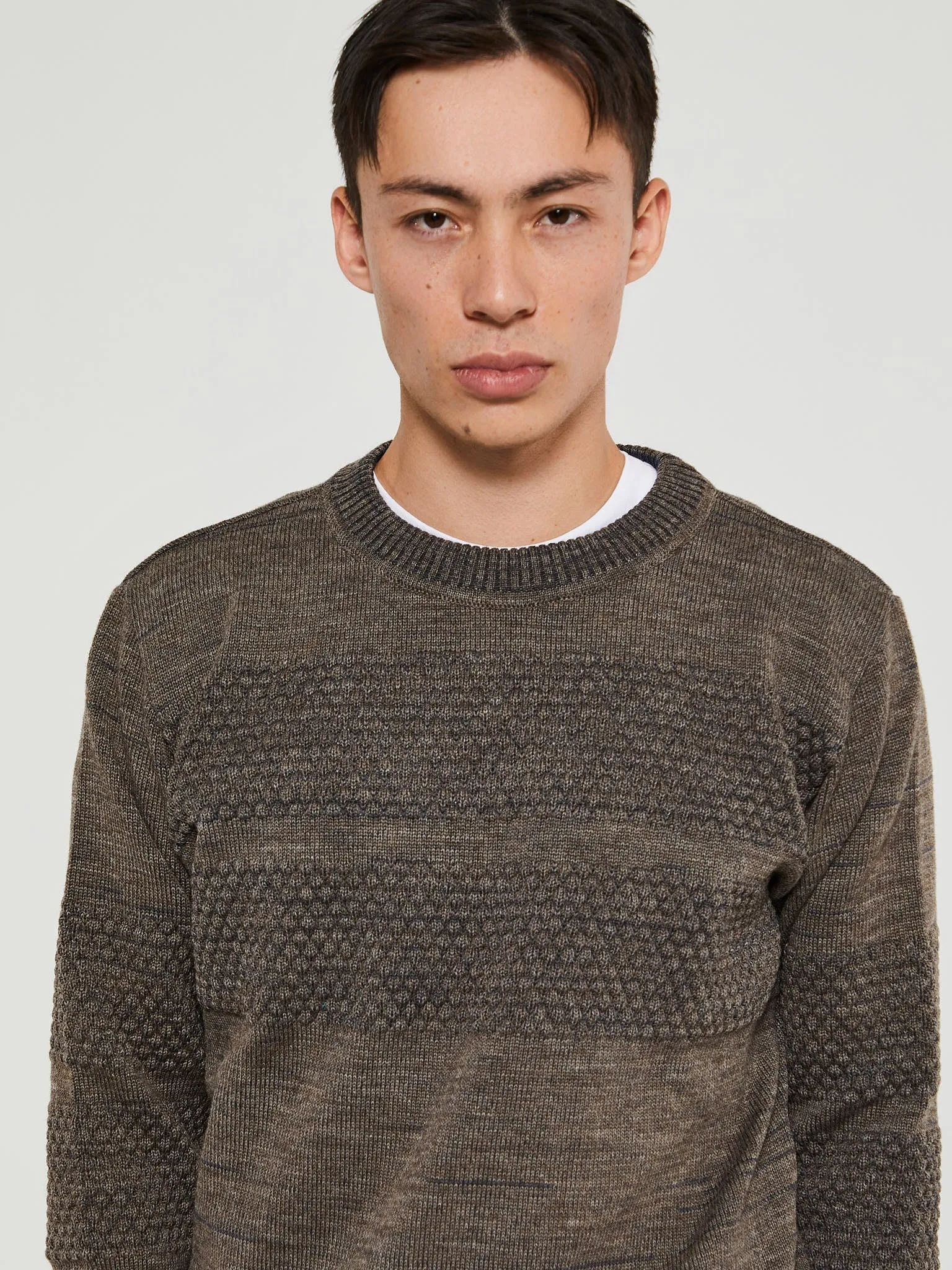 Fisherman II Crewneck Sweater in Terra Brown