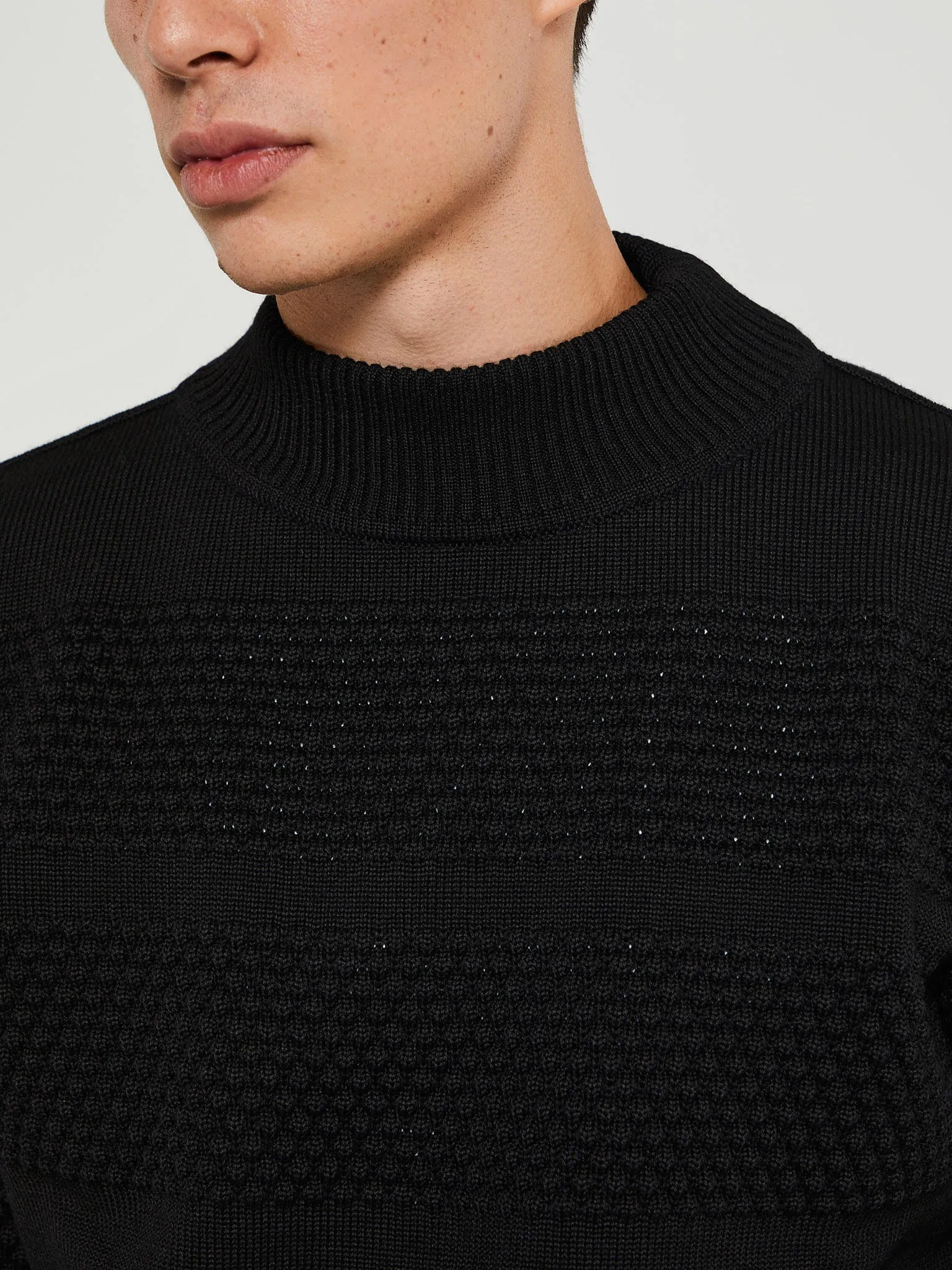 Fisherman II Sweater in Black Void