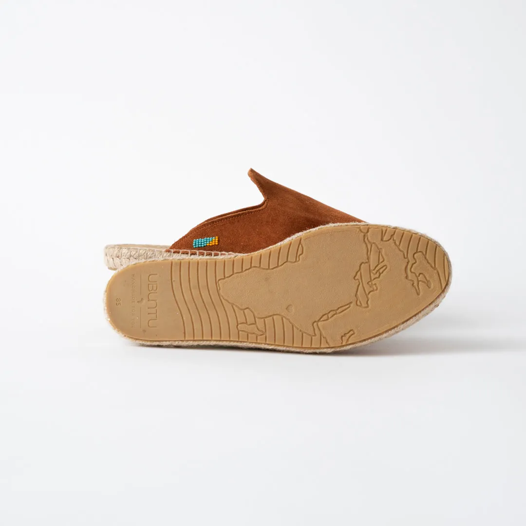 Lamu Mule - Chestnut Brown