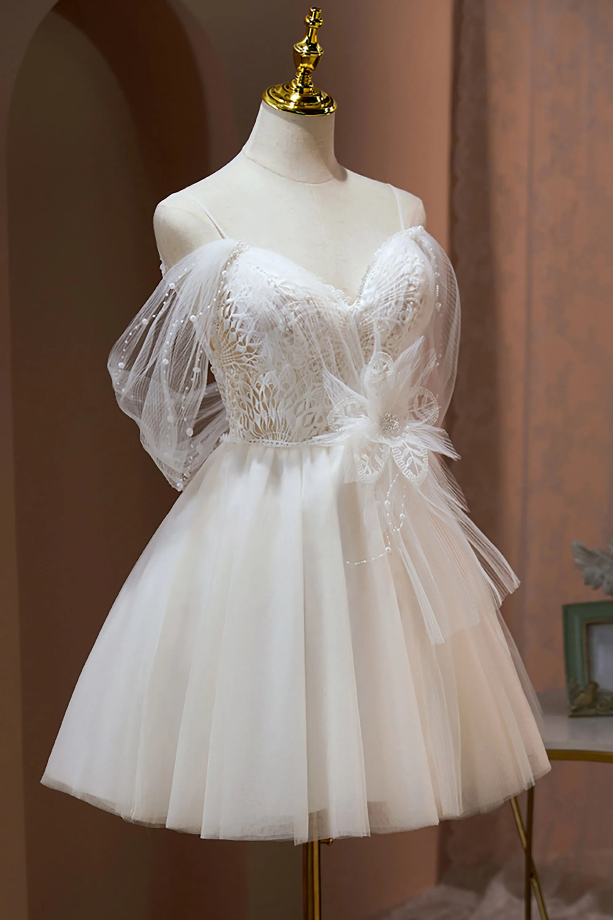 Lovely A-line Tulle Homecoming Dress LJ0551