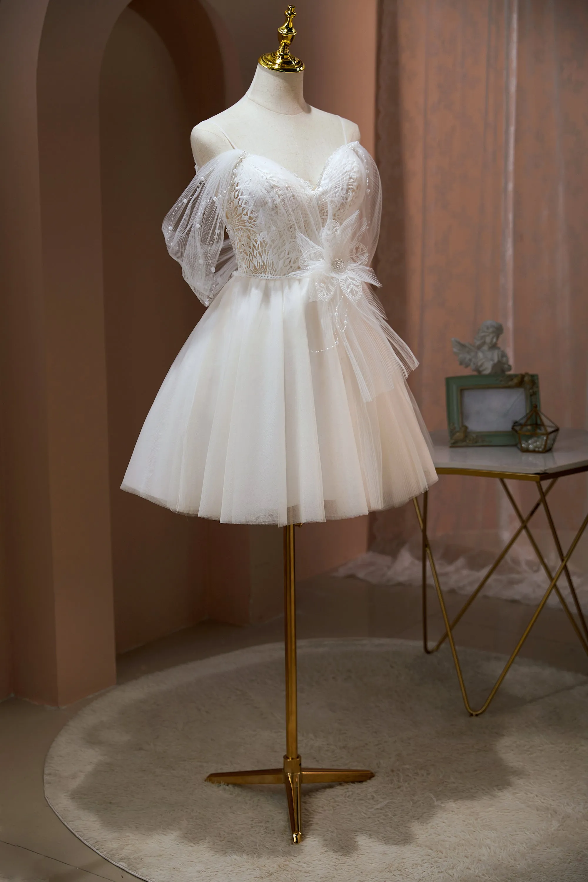 Lovely A-line Tulle Homecoming Dress LJ0551