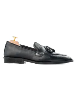 Rocky Tassel Loafer - Solid Black Leather